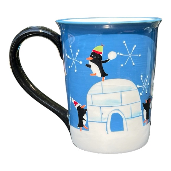 The Home Collection by St Nicholas Square Penguins Snowball Fight Mug - Picture 2 of 6